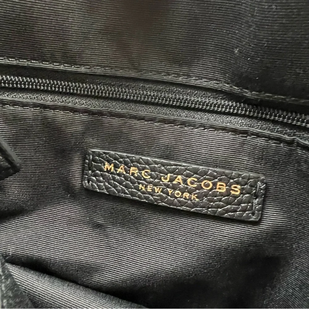 Marc Jacobs Empire City Messenger Leather Crossbody Bag Black